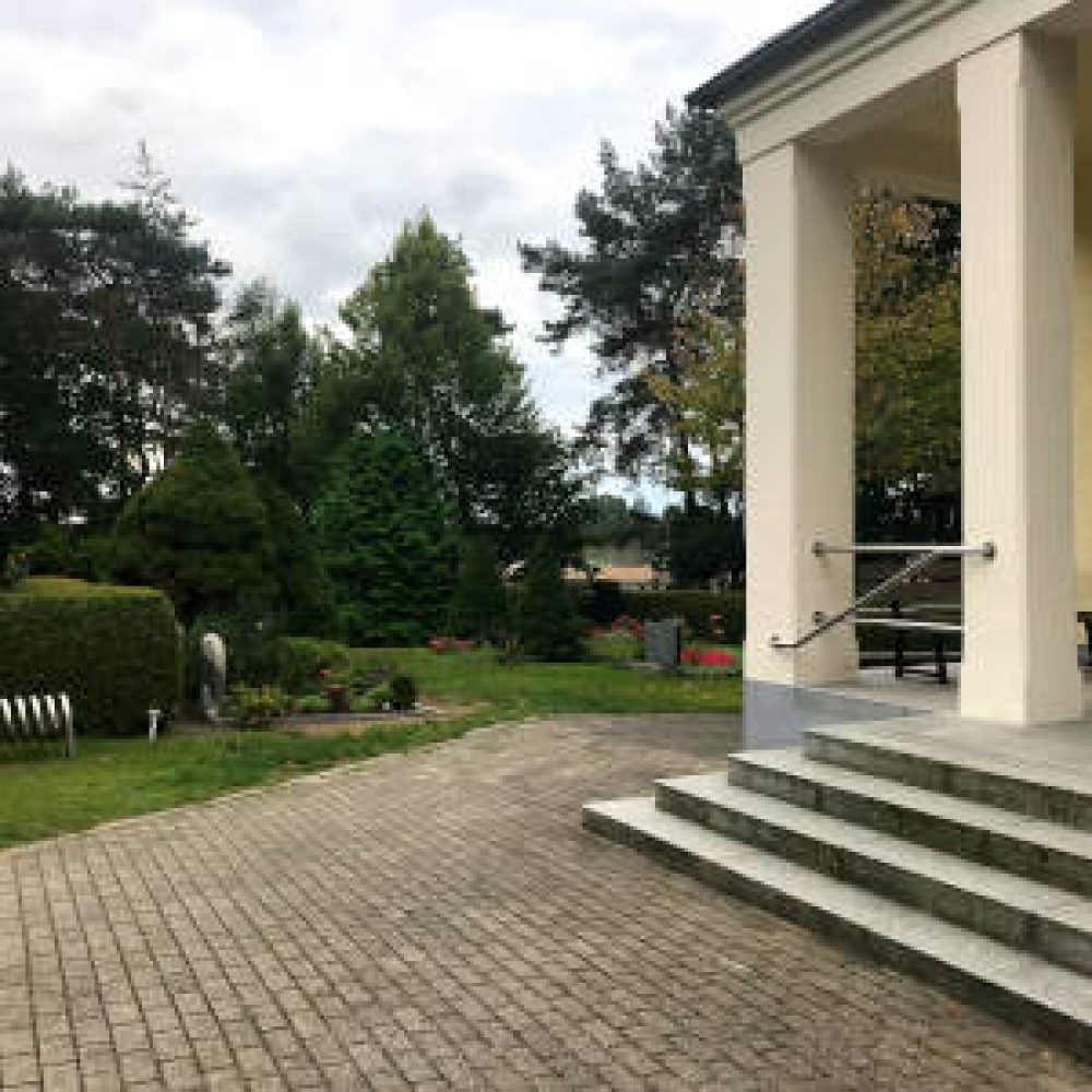 Urnenbestattung in Panketal mit musikalischer Abschiednahme